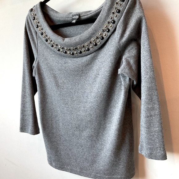 Weekend Top - Picture 4 of 8